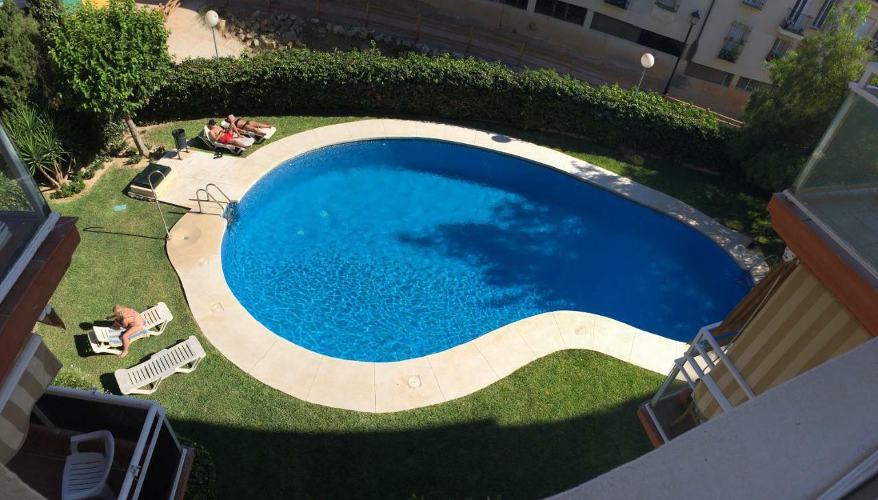 Los Pacos Holidays Fuengirola Buitenkant foto